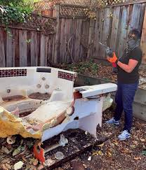 Best Garage Cleanout  in Glendale, MS